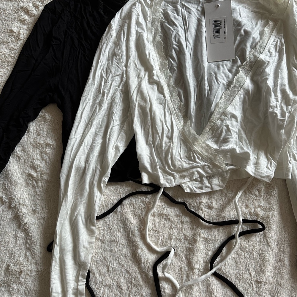 Chiquelle Elegant White and Black Wrap Crop Tops